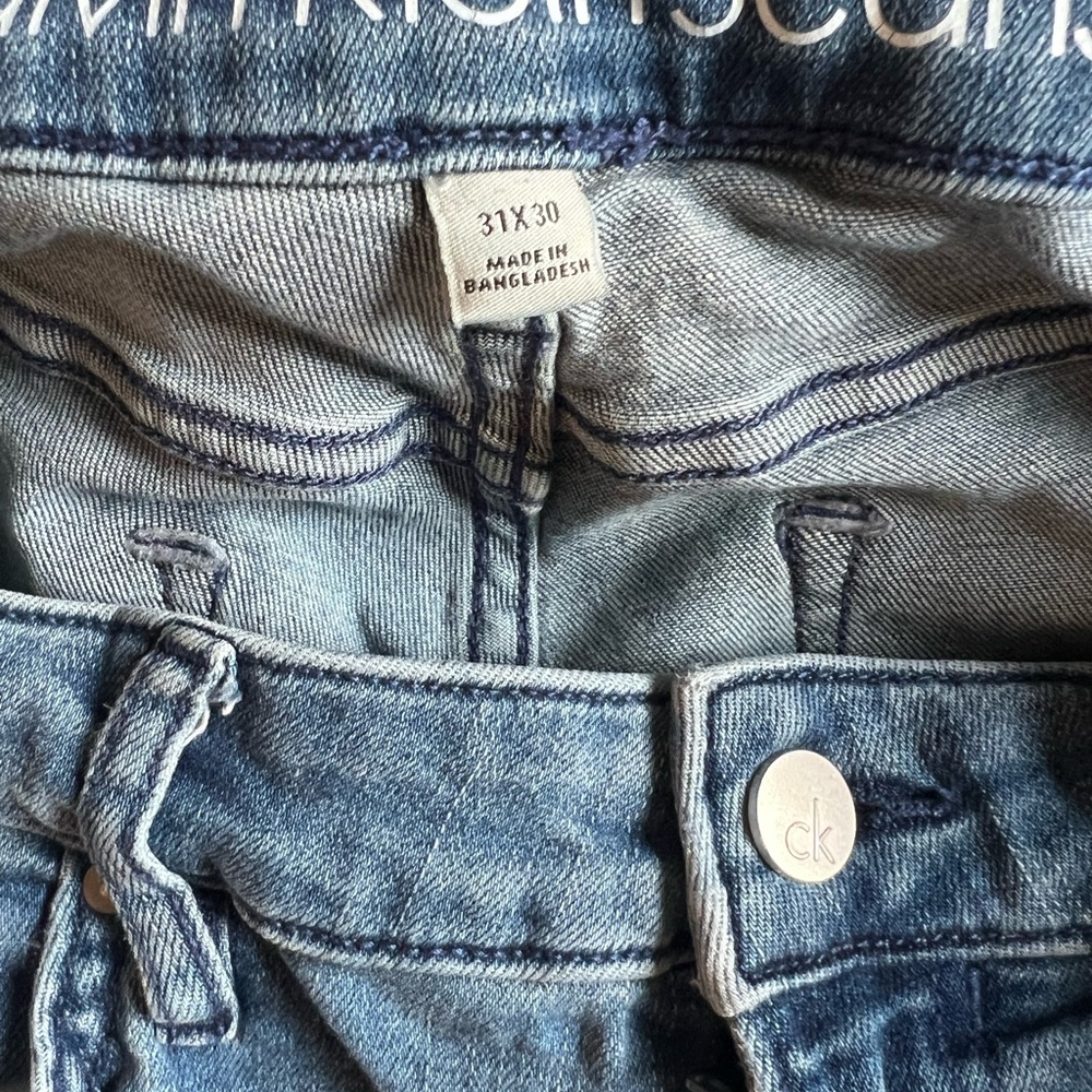 Calvin Klein Women's Distressed Blue Straight Leg Jeans - Picture 6 of 7